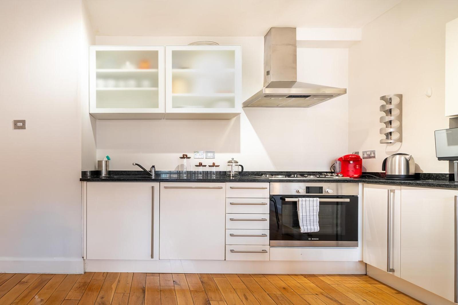 Spacious Apartment With A Balcony In Prime Location In Farringdon Londres Extérieur photo